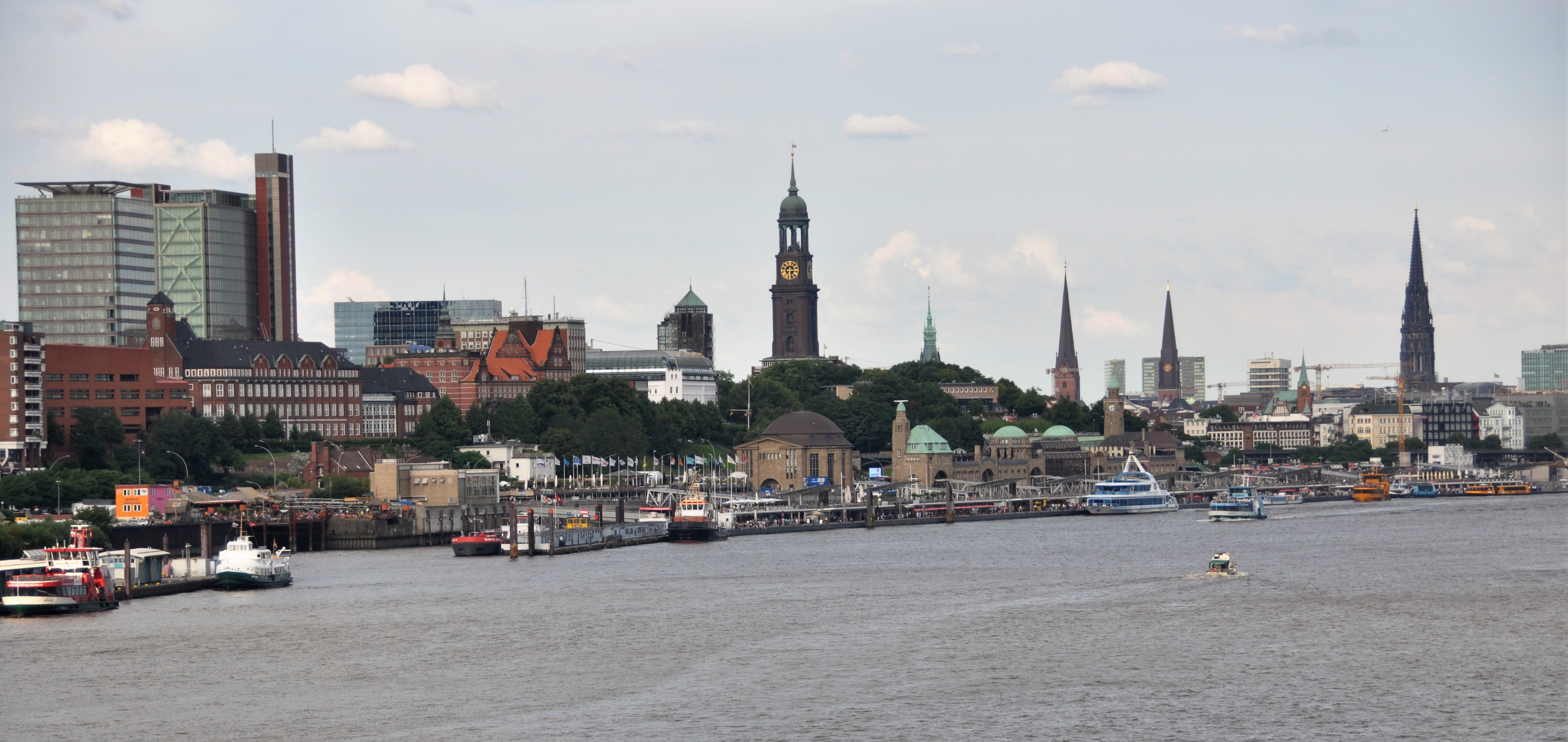48-hours-in-hamburg-tangled-up-in-food